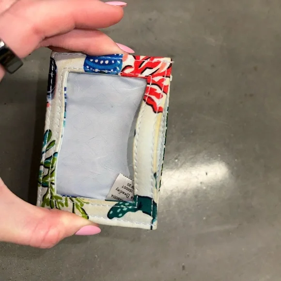 Vera Bradley Multicolor Quilted ID Holder - Picture 4 of 5